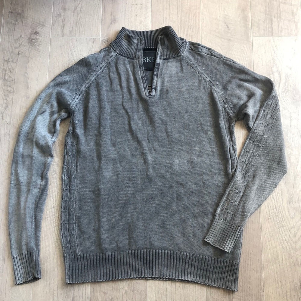 BKE buckle Large grey distressed sweater